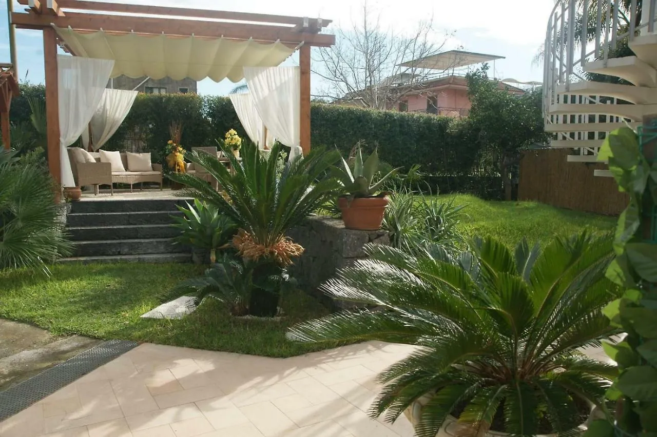 Bivano Villa Grazia Fondachello  Ferienhaus Fondachello (Mascali)