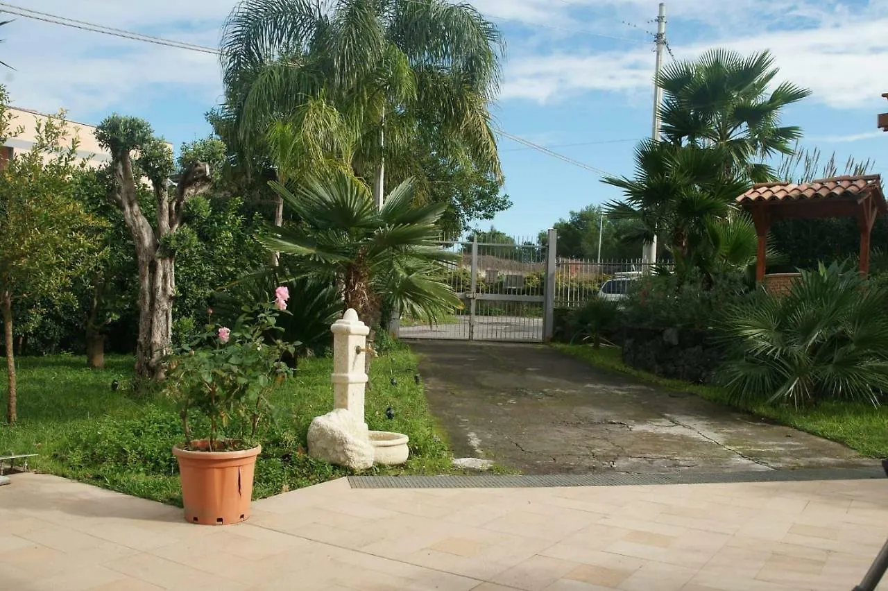 Ferienhaus Bivano Villa Grazia Fondachello